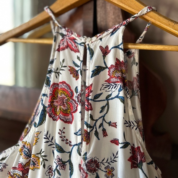 Old Navy Maxi Dress - Picture 4 of 4